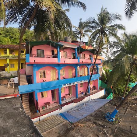 Om Ganesh Guest House Cliffside Арамбол Екстер'єр фото