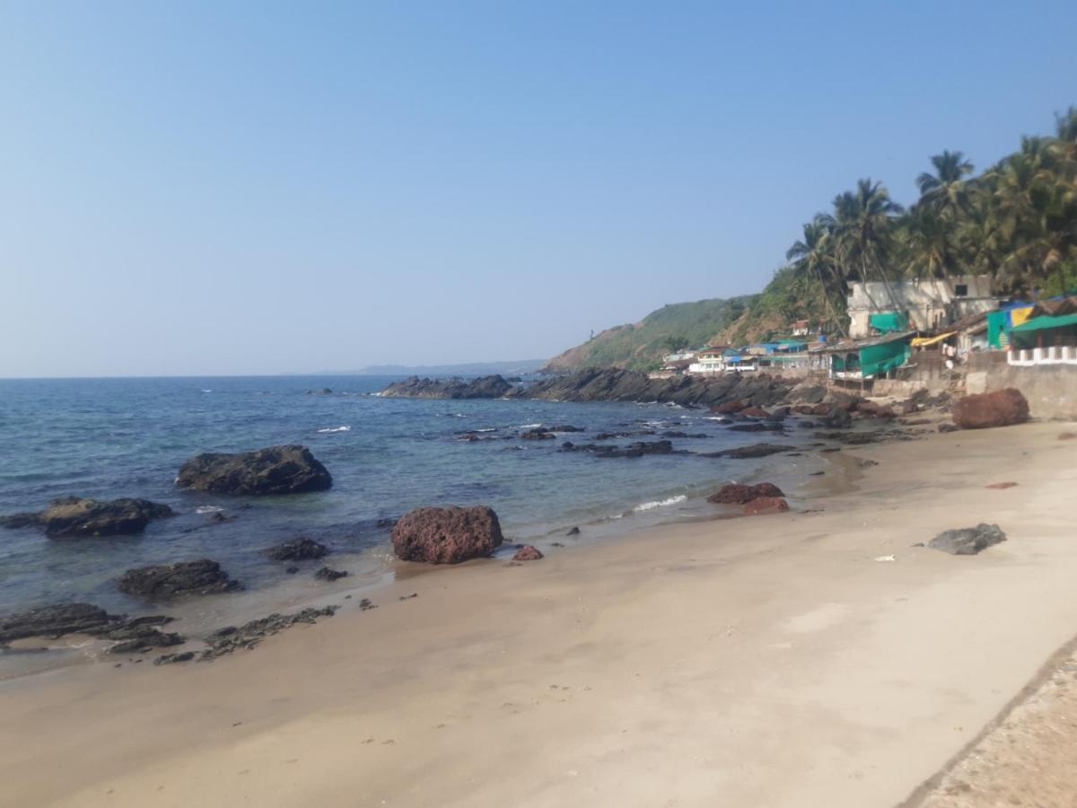 Om Ganesh Guest House Cliffside Арамбол Екстер'єр фото